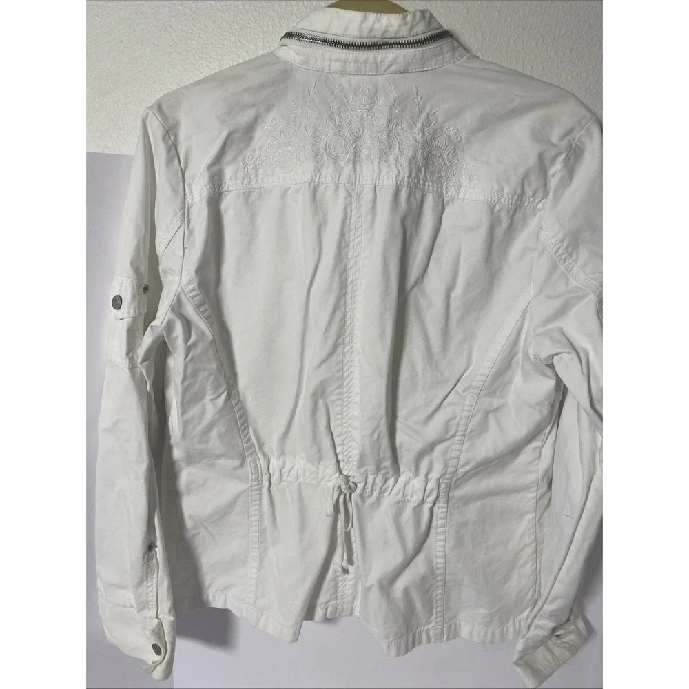 Liz‎ Claiborne White Large Zip Front Jacket Hiking, Vacation M1